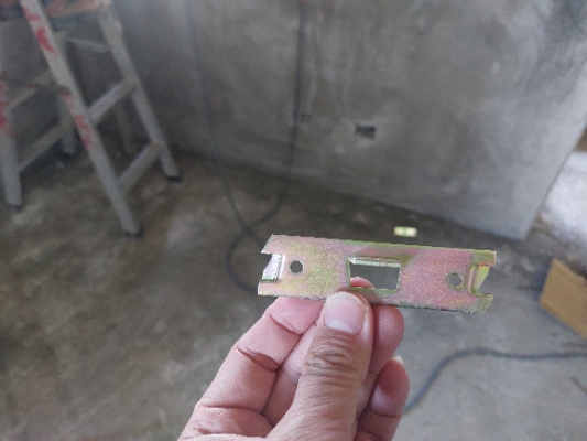 front0425